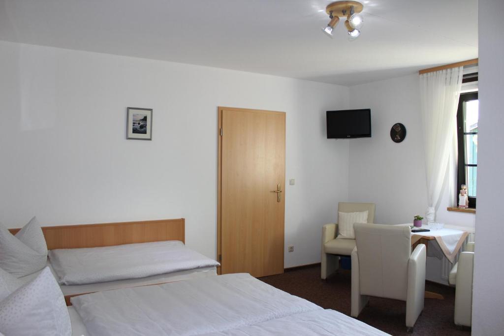 Pension Garni Zum Felsenkeller Nordhausen Extérieur photo